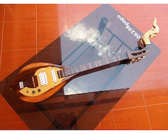 Isarn Electric Phin 3 Strings, Thai Lao Guitar Musical Instrument, Traditional Thai Musical Pin44