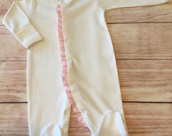 White & Pink Girls Ruffled Sleeper, Infant Pajamas, Baby sleepwear, Blank or Personalized Take Home Outfit NB 3M 6M 9M  Monogram Avail