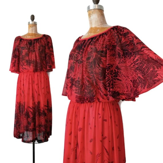 Vintage 1970s Red and Black Floral Tied Dress // R