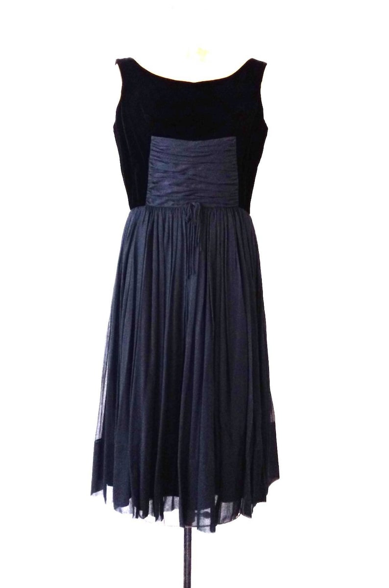 Vintage 1950s Black Velvet and Taffeta Gown with Crepe Overlay 1950 Little Black Dress Vintage Crepe Ruched Dress Medium 38b 30w