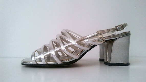 silver heels size 7