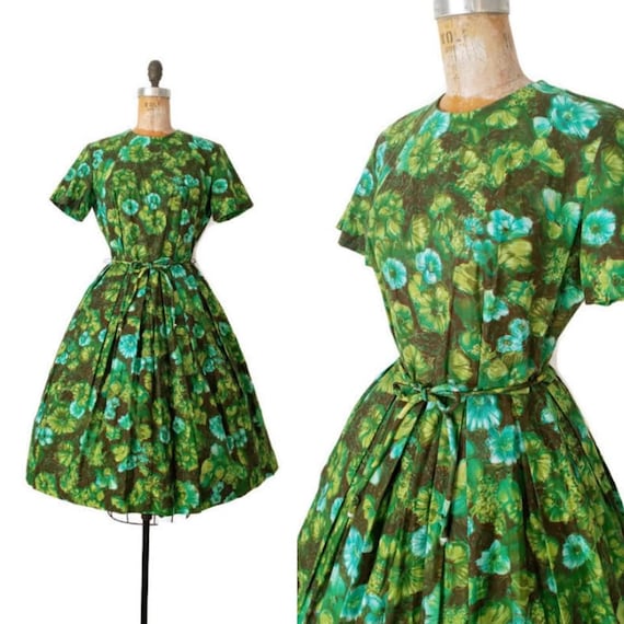 1960s Green and Turquoise Autumnal Belted Day Dres