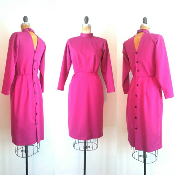 Vintage 1980s Hot Pink Back Button Down Keyhole Dr