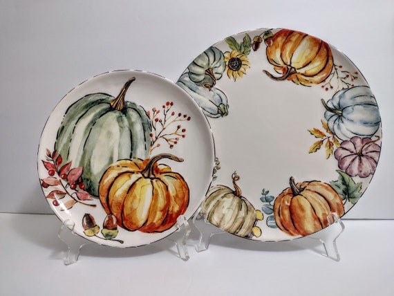 Thanksgiving 2025 salad plates