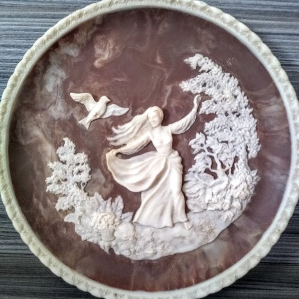 Vintage Limited Edition Gayle Bright Appleby The Romantic Poets Carved  Incoley Stone  1979 Wall Hanger Plate SignedBy BlessedJunk