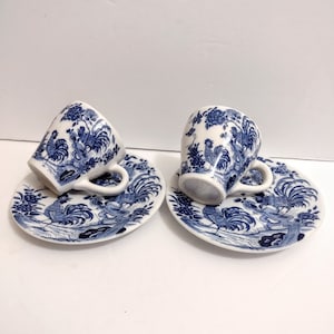 RIJKS MUSEUM AMSTERDAM Schoonhoven Keramiek Holland Blue White Roosters Demitasse Cup Saucer Set