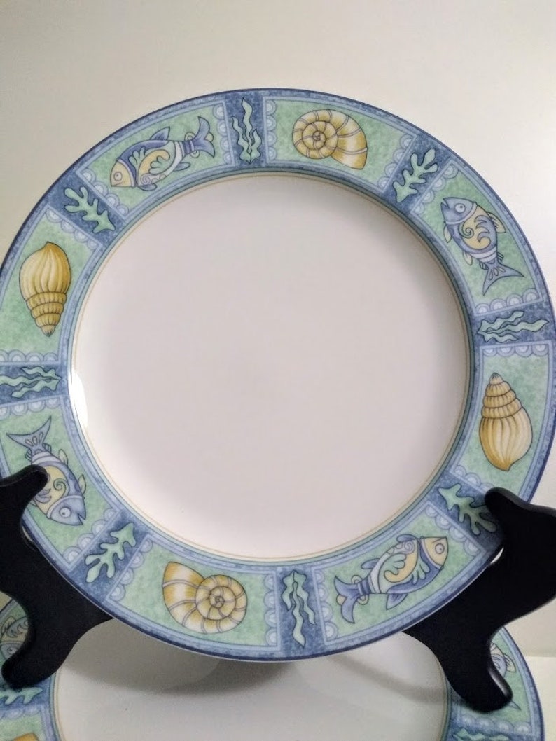 Shell Dinnerware One Plate Studio NOVA Mystic Bay Fish Seashell Ocean Seaworld Marine ...