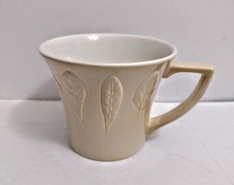 ONE Cup PORTMEIRON Anwyl Cooper Willis Embossed Leaves Beige Coffee Mug 3.75"