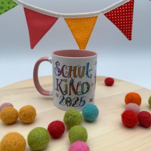Schulkind Tasse mit Namen, Schulkind 2025, Geschenkidee zur Einschulung, Geschenk zum Schulanfang, Schultütenfüllung, RosiRosinchen