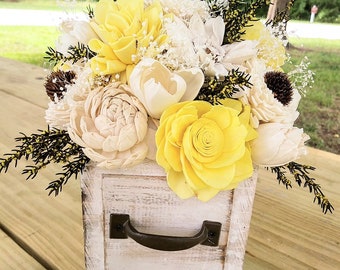 Wood Flower Centerpiece "Bumble Bee" , Sola wood flowers, wood flower decor, Sola wood floral wedding, fake flowers, silk floral arrangement