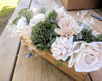 Wood Flower Centerpiece "Prairie Lace", Farmhouse Decor, sola wood flower arrangement , Wood Flower Bouquet , Green floral centerpiece ,