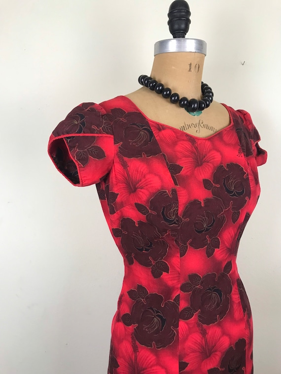 Vintage 1960s 60s 1950s 50s Red Hawaiian Dress wi… - image 2