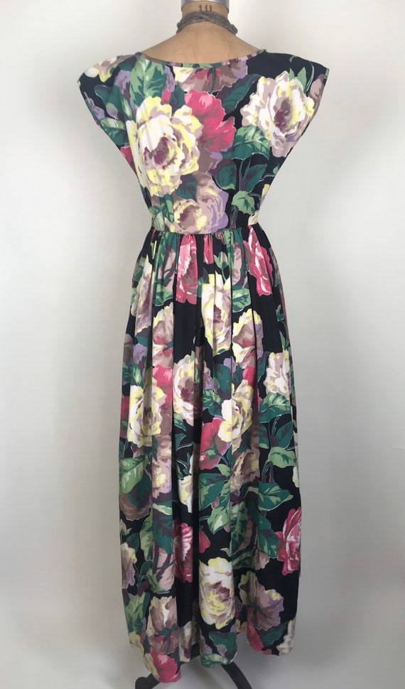 Vintage 1940s 40s Black Floral Rose Print Rayon F… - image 3