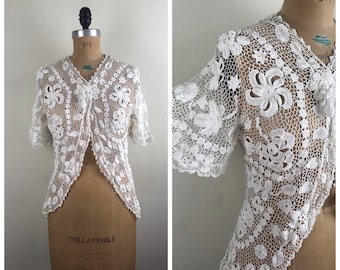 Antique vintage Edwardian era 1900s 1910s Irish crochet lace jacket