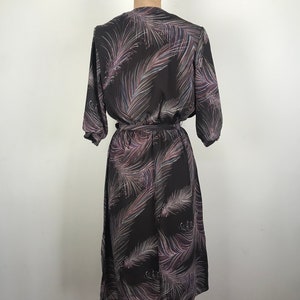 Vintage 1970s 70s Feather print dress image 7