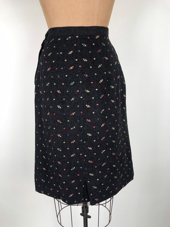 1950s 50s Heather gray embroidered floral skirt - image 5
