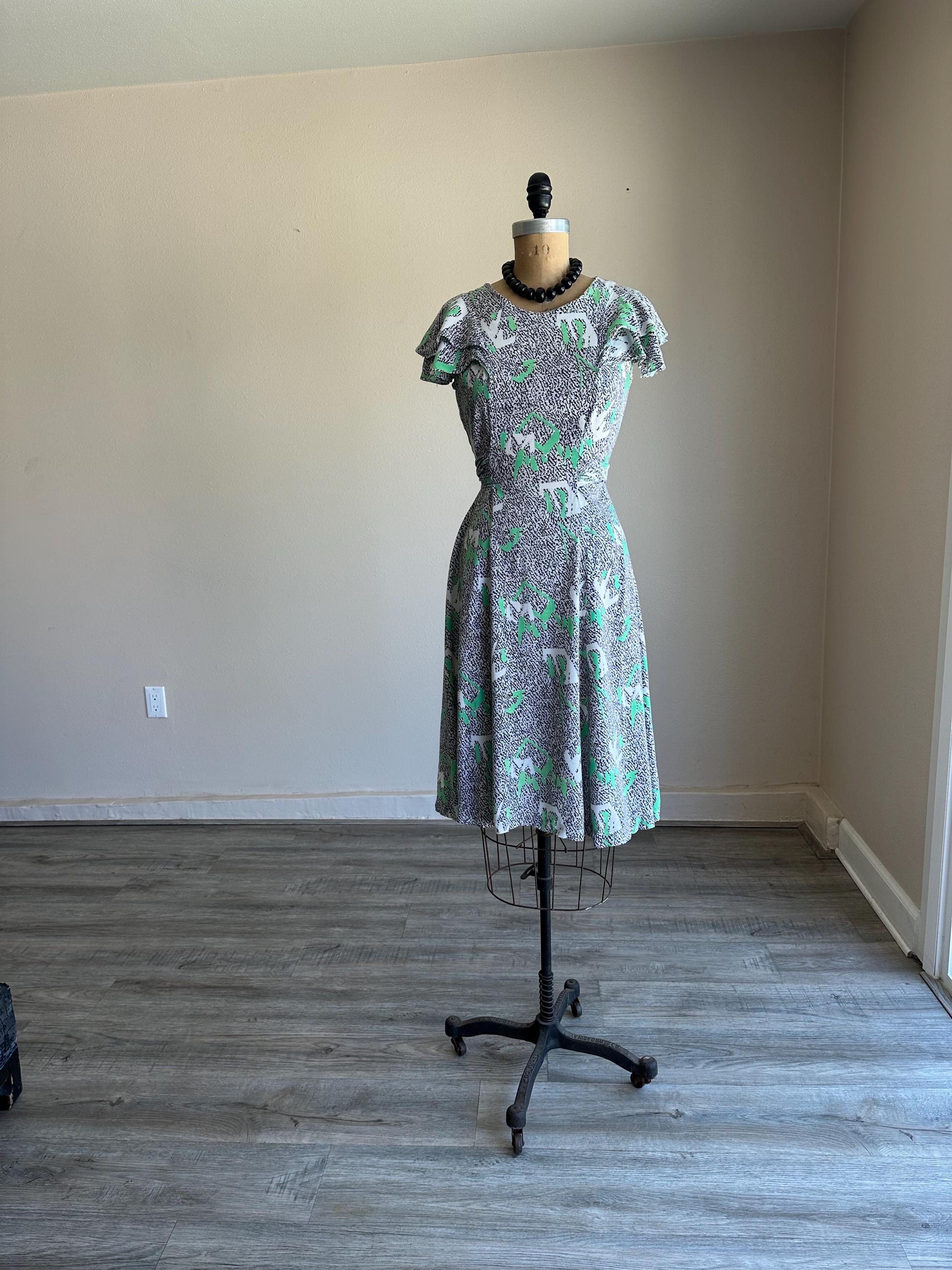 forever 21 yellow dress Forever 21 Yellow Dress – MEZZ CLOSET main image 1