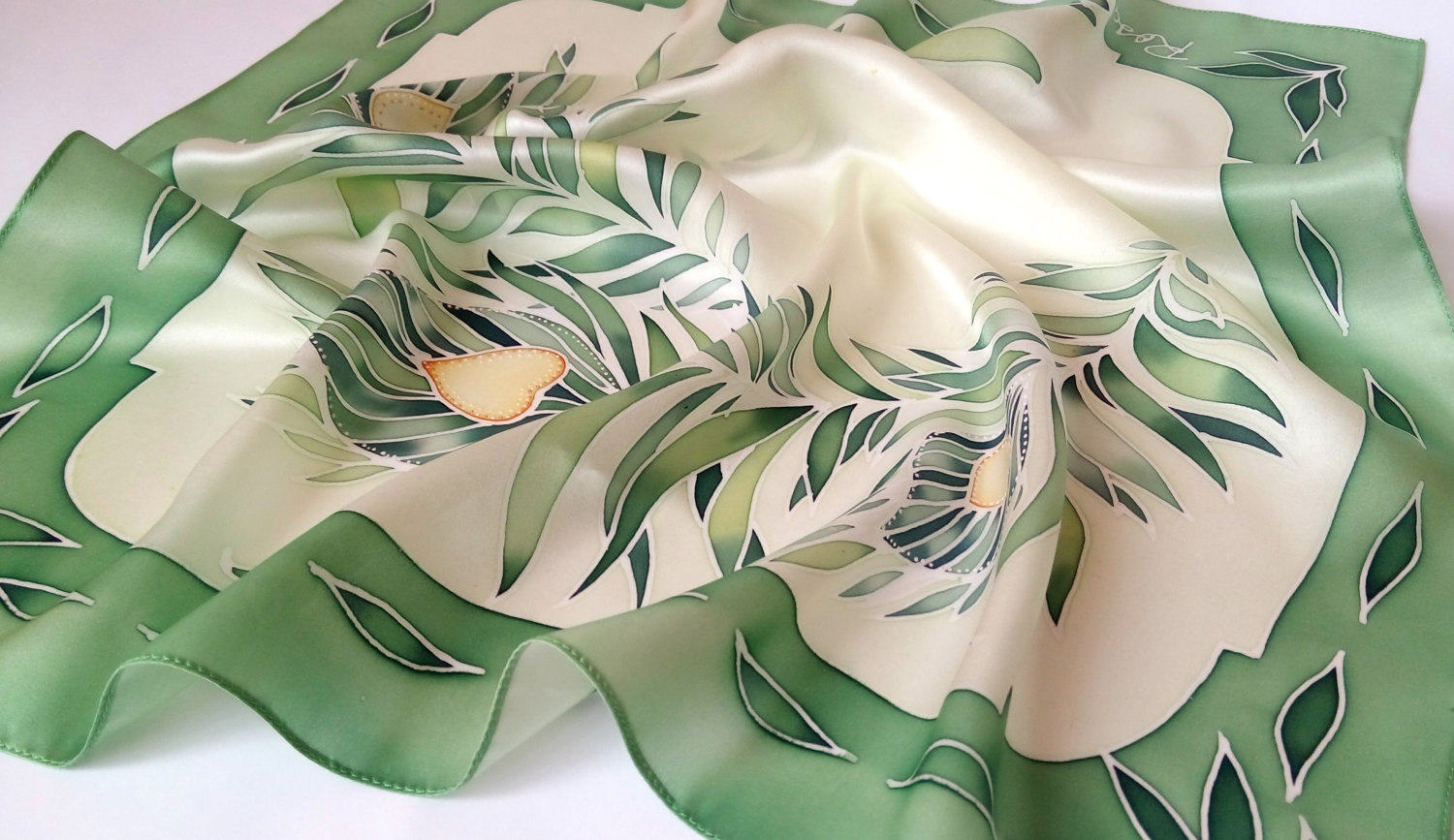 Silk Scarf Patchwork (Green) main image 1