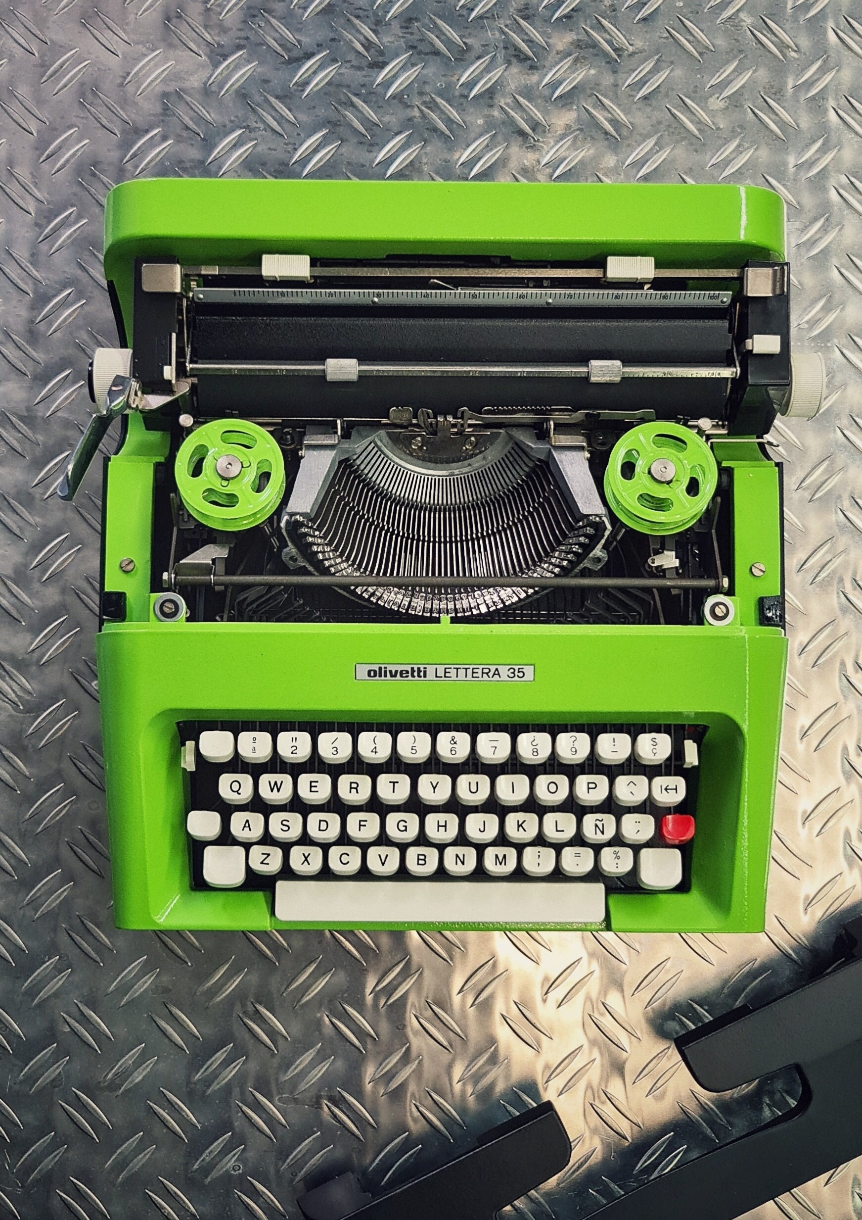 Image of Olympia A 240 Combo typewriter at Best Buy