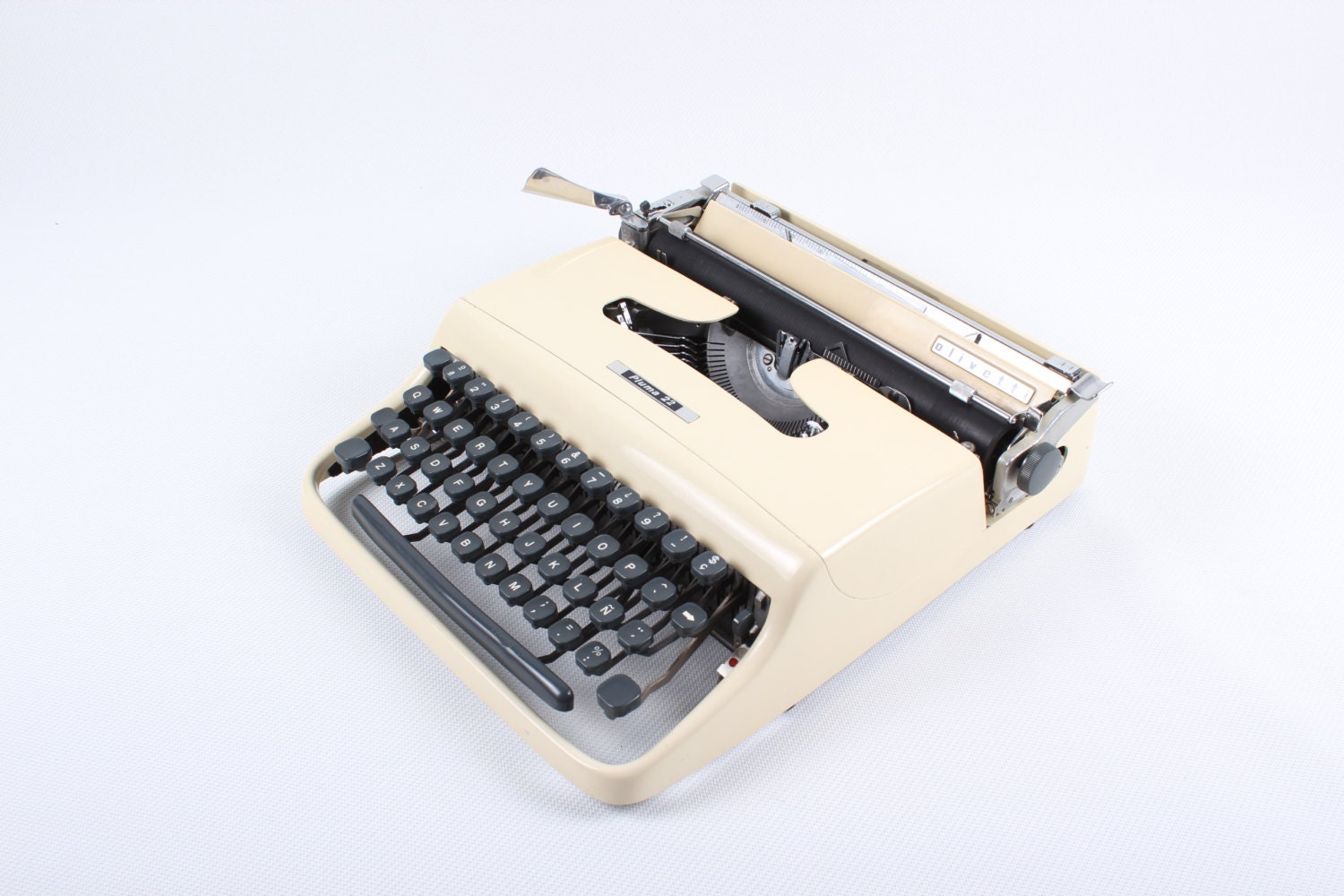 CHRISTMAS Saleolivetti Original Universal Typewriter Ribbons 