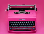 Reserved - OLIVETTI LETTERA 32 - - Portable Manual typewriter - Working Typewriter - New Ribbon - Retro