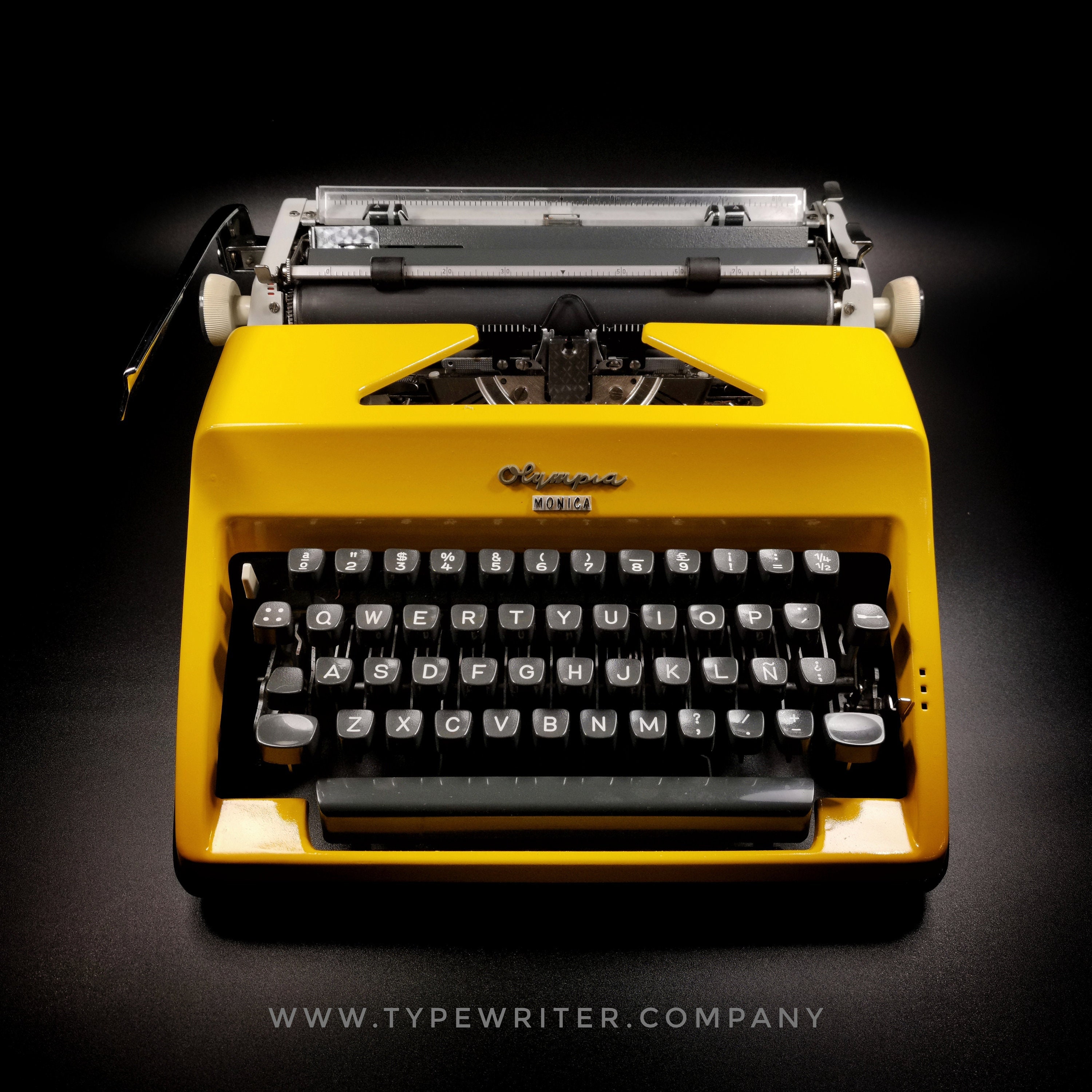 Image of Olympia A 230 typewriter at Best Buy