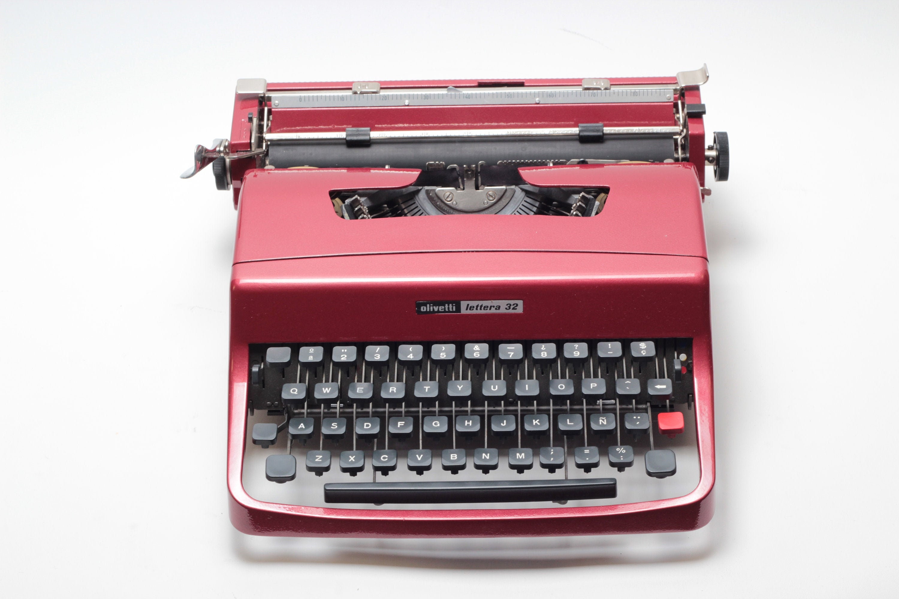 Limited Edition Olivetti Lettera 32 Coral Red Typewriter - Etsy