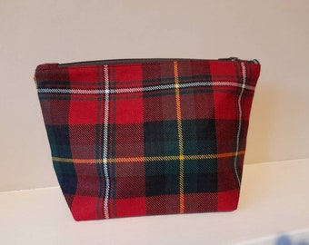 Red tartan plaid zippy pouch make-up bag.