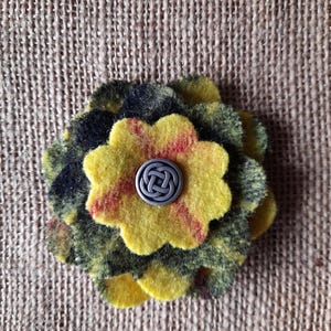 Yellow tartan plaid flower corsage pin brooch