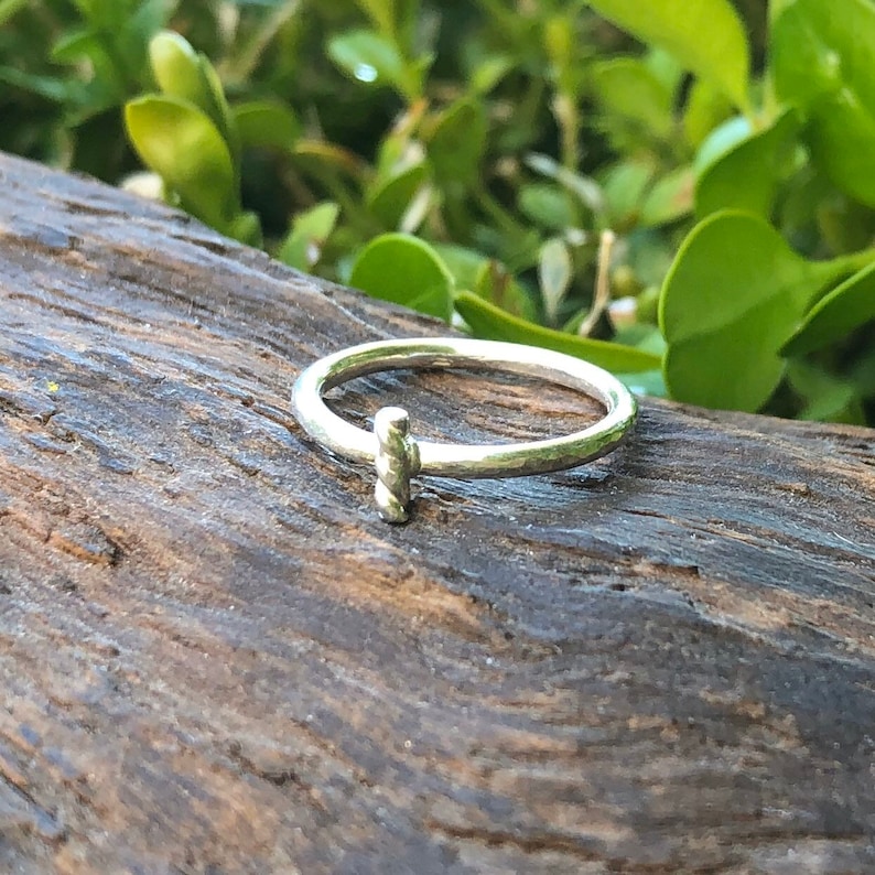 Dainty Minimalist Sterling Silver Rings with Delicate Twisted Rope Pattern Wire Bar