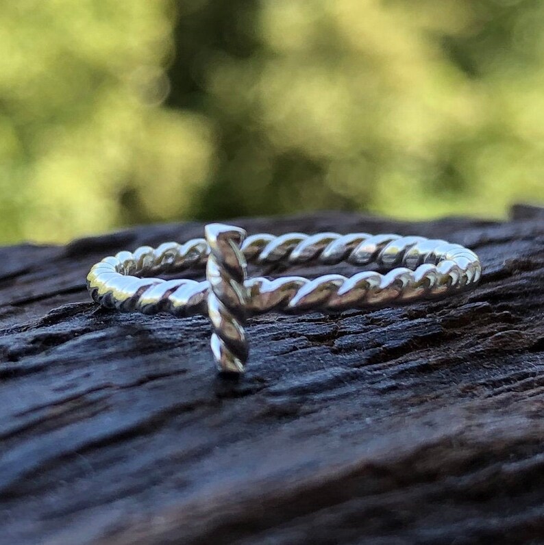 Dainty Minimalist Sterling Silver Rings with Delicate Twisted Rope Pattern Wire Bar