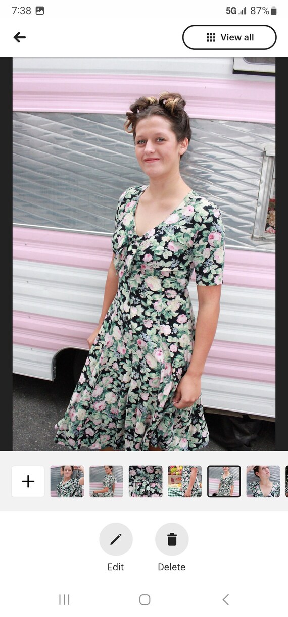 Floral Dress - image 6