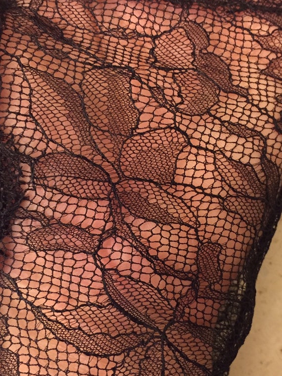 Black lace debutante gloves - image 6