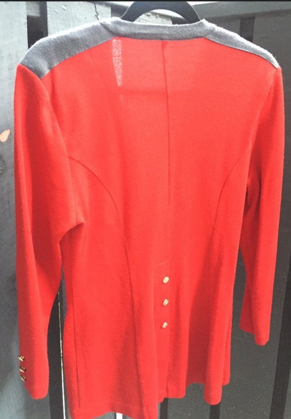 Red sweater - image 7