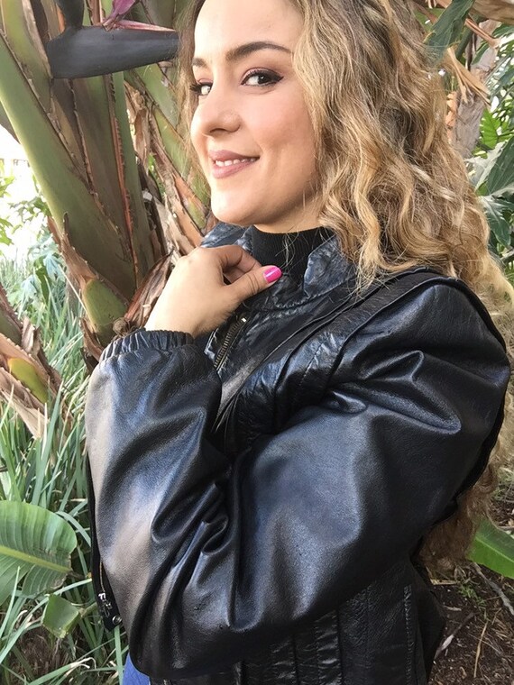 70s black leather Gem