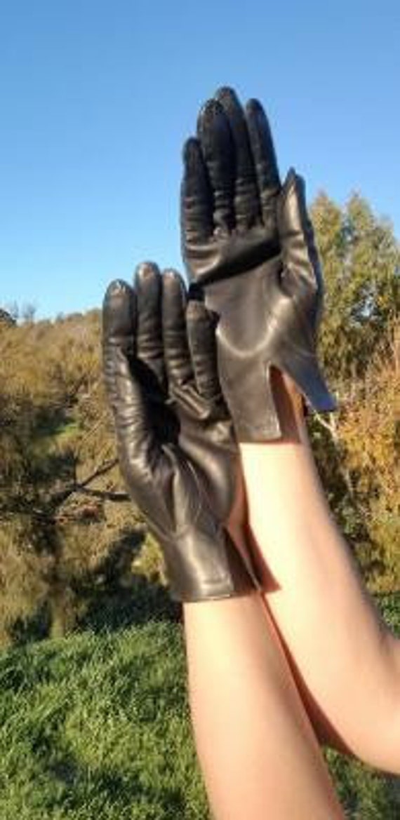 Vintage Black Leather Gloves