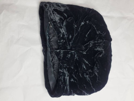 Black Velvet Flapper Hat - image 6