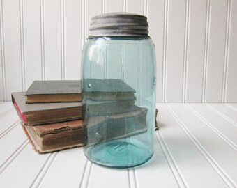 Antique Aqua Blue Unmarked Mason Jar with Zinc Lid