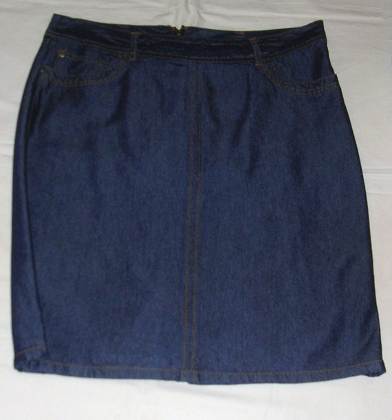 ladies denim skirt size 16