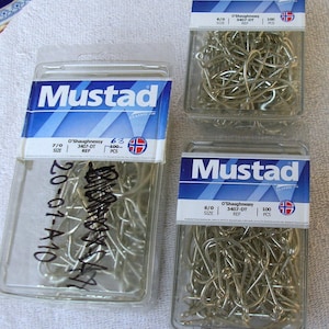 Lot of 263 Mustad Hooks, Size 6 & 7 Classic O&#39;Shaughnessy Forged Lot # B