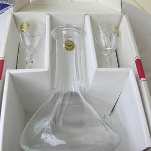 Echt Bleikristall Genuine 24 % Lead Crystal, 3 Pc. Liquor Set France, with box.  new Old Stock