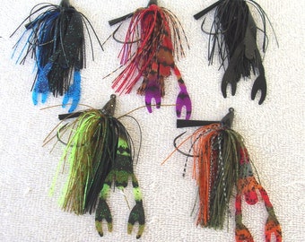 5 Hand Tied 3/8 oz Bass Jigs with Claws Lures. Bass, Crawdads, Lot # F