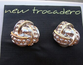 Vintage New Trocadero gold & silver Tone Clip On Earrings New Old Stock, T-3