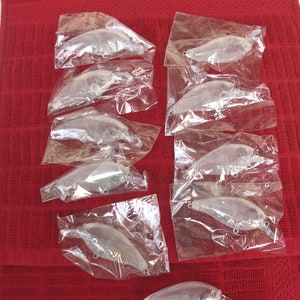Lot of 10 Medium Diver, Rattelers Fishing Crankbait Lures, white 3&quot;.
