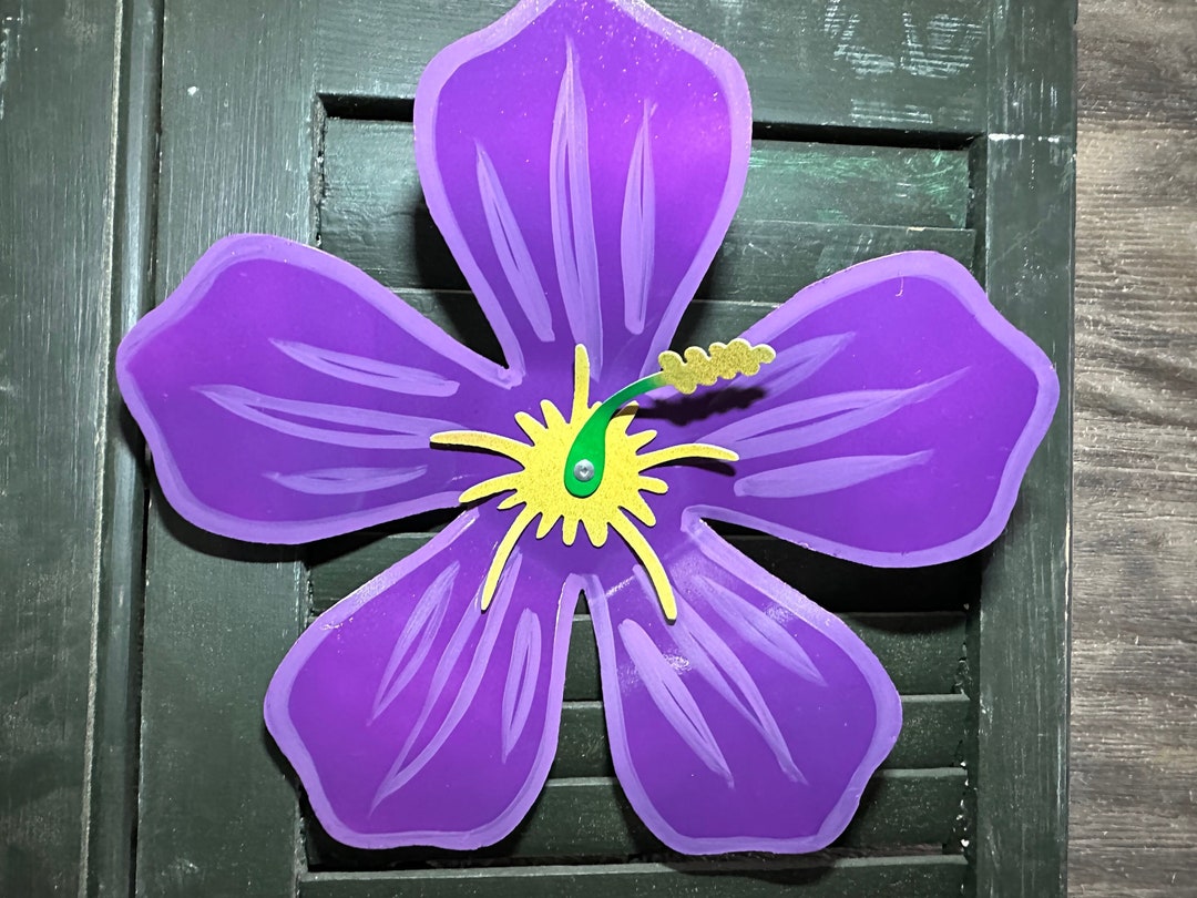 mardi gras float flowers