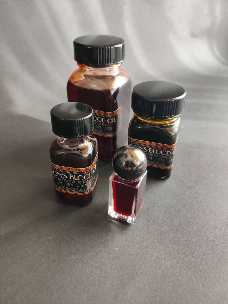 Dragons Blood Oil by 13 Moons, Spiritual Oil, Ritual Oil, Anointing Oil,  Blended Essential Oils for Wicca, Witchcraft Ritual Oil -  Norway
