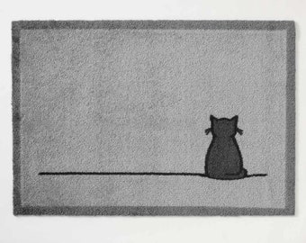 Sitting Cat Doormat in Grey, 50cm x 70cm, Machine Washable Indoor Doormat for Cat Lover Home