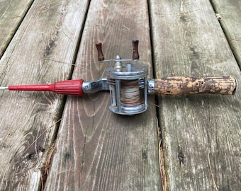 Fishing Equipment Vintage Wooden Handle Fishing Rods Vintage Hiawatha Fishing Rod Baitcaster Reel, 1940s Fishing Pole Fishing Equipment Vintage Wooden Handle Fishing Rods Vintage Hiawatha Fishing Rod Baitcaster Reel, 1940s Fishing Pole