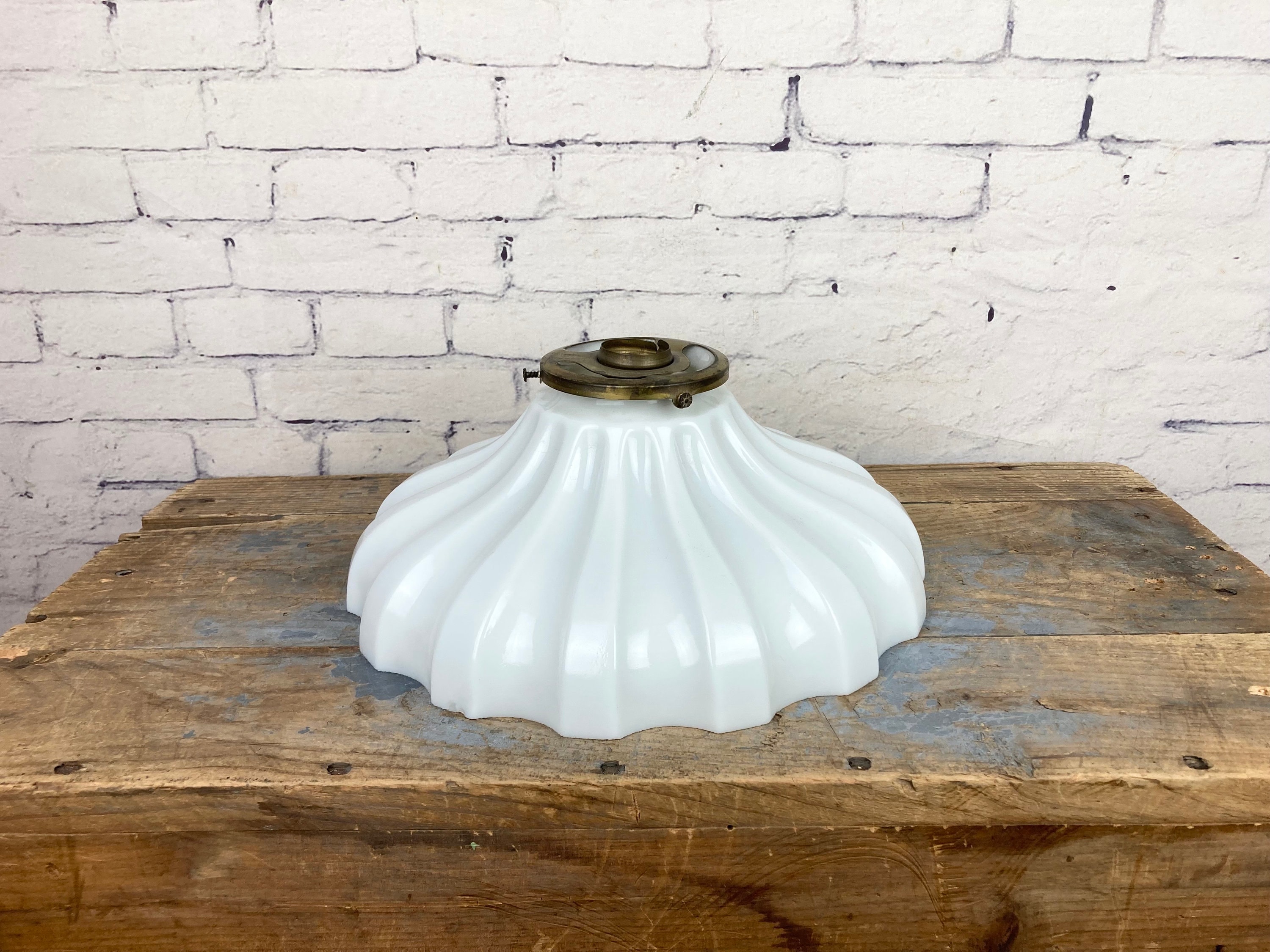 Milk glass clearance light shade