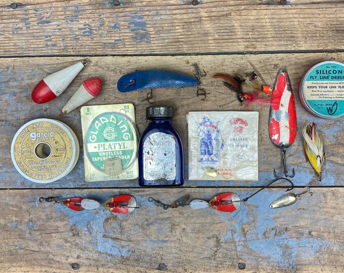 Vintage Fishing Decor Lot 1960s Fishing Bobbers Hooks Lures Etsy